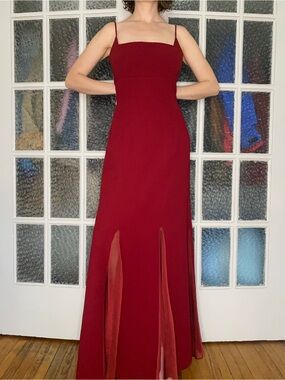 Women's Burgundy Spaghetti-Strap Maxi Dress